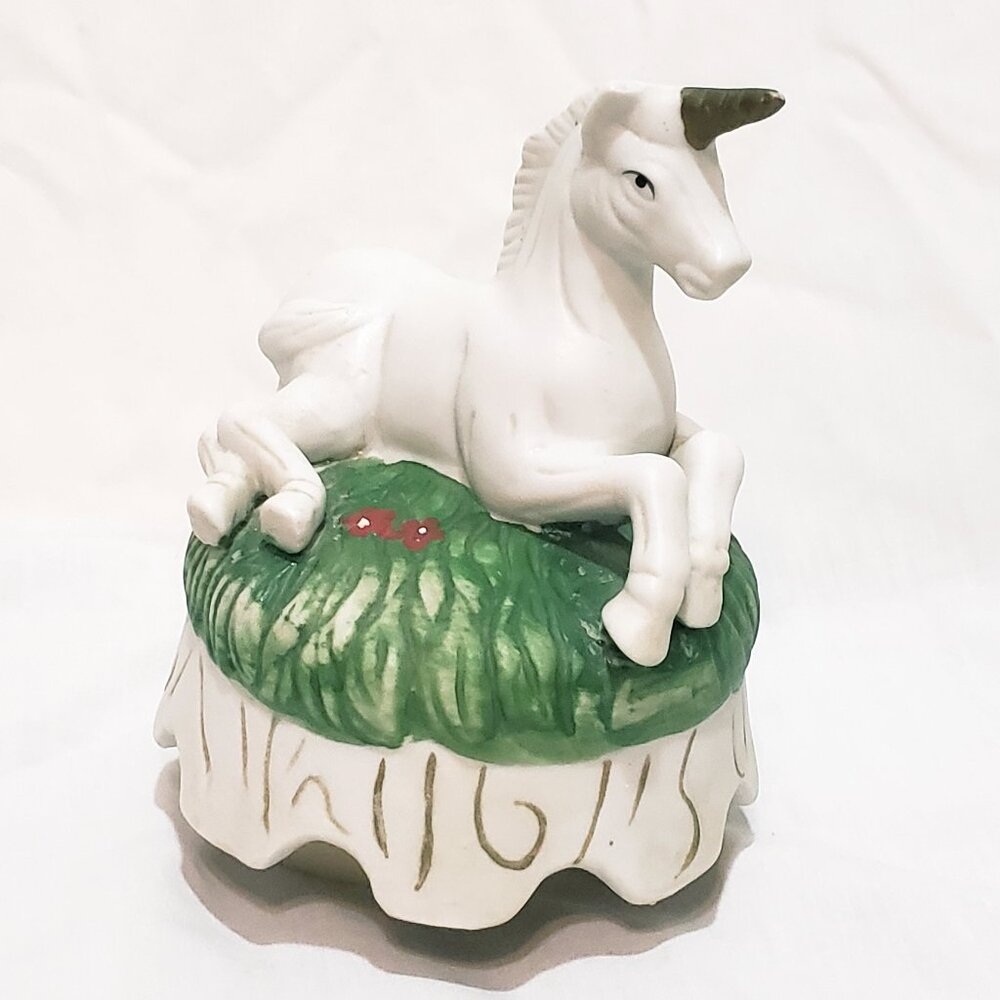 White Unicorn Music Box Ceramic Works Wind Up Base 5.5" Vintage